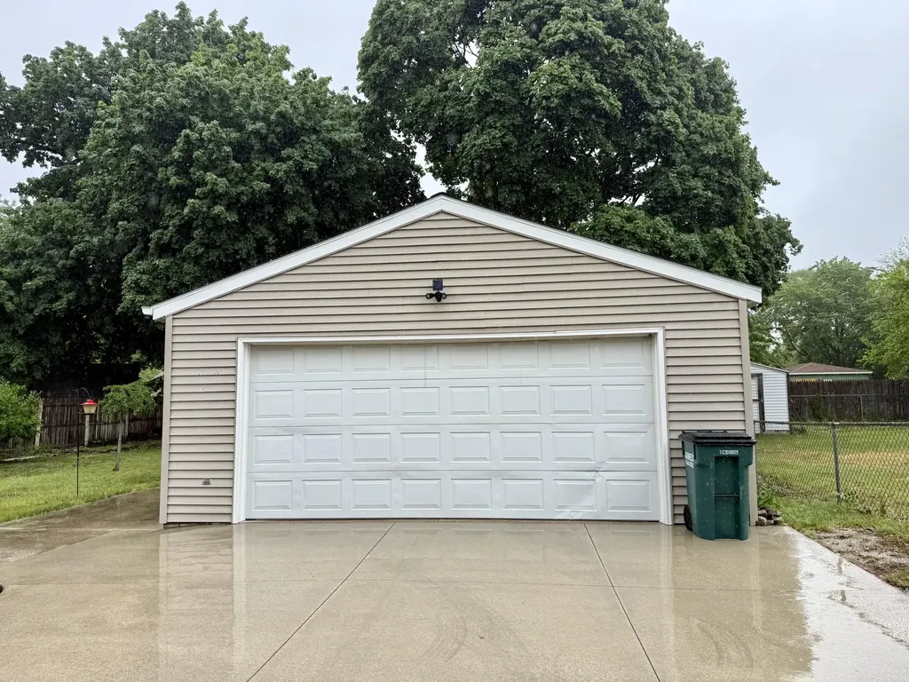 2038 Columbus Avenue Norton Shores City MI 49441