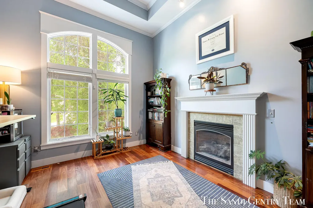 17 Boulder Drive Norton Shores City MI 49444