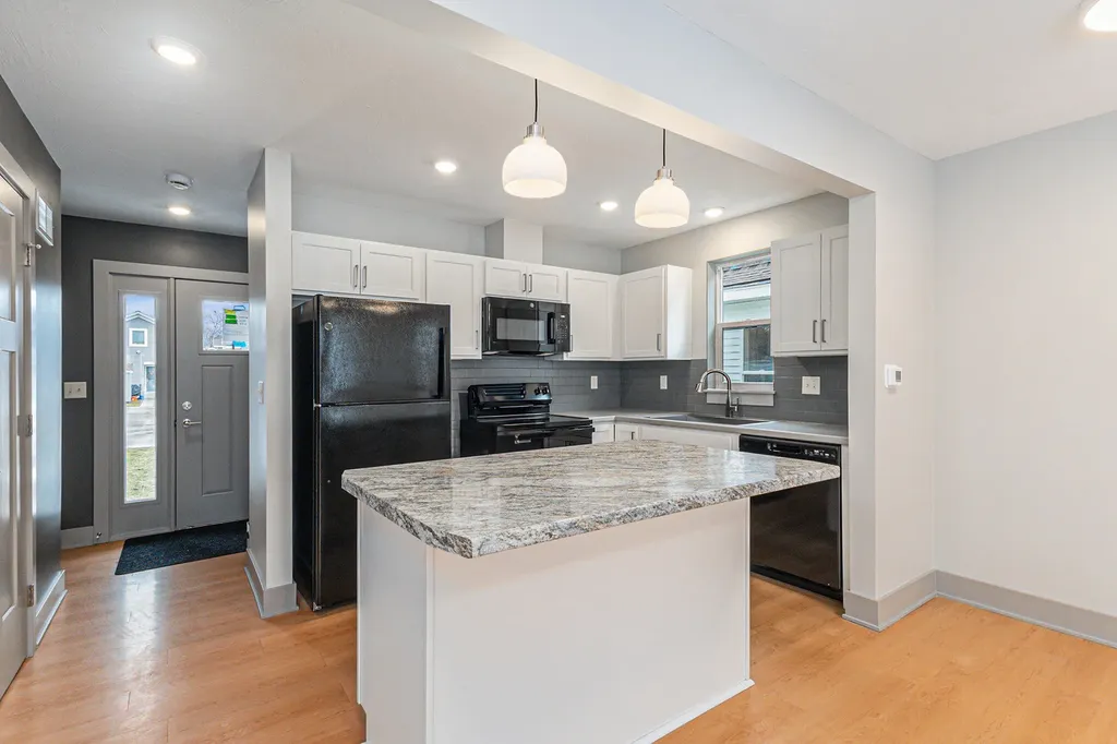 2058 Linden Avenue SE Grand Rapids City MI 49507