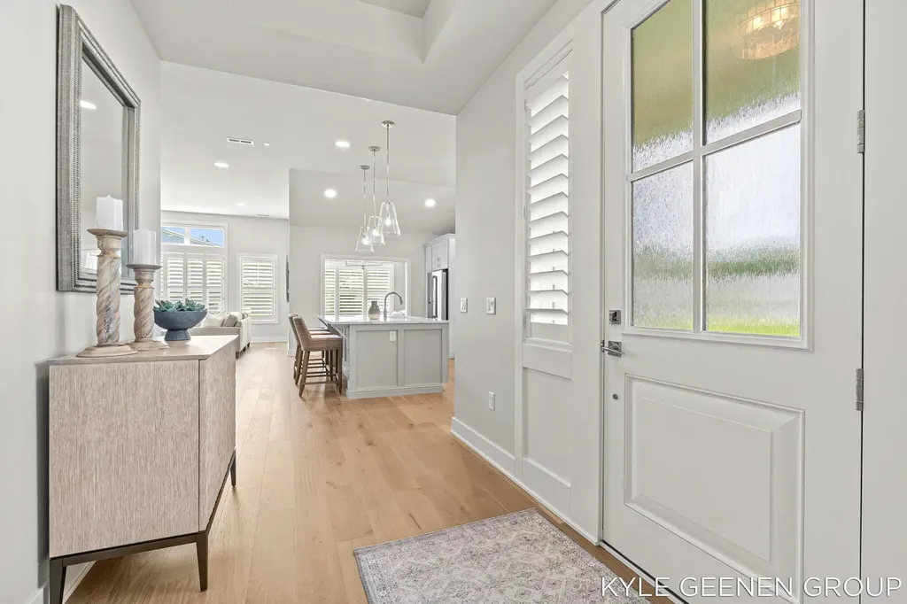 694 Bayshore Drive Park Township MI 49424