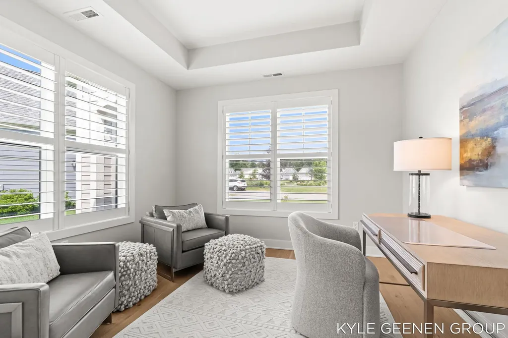 694 Bayshore Drive Park Township MI 49424
