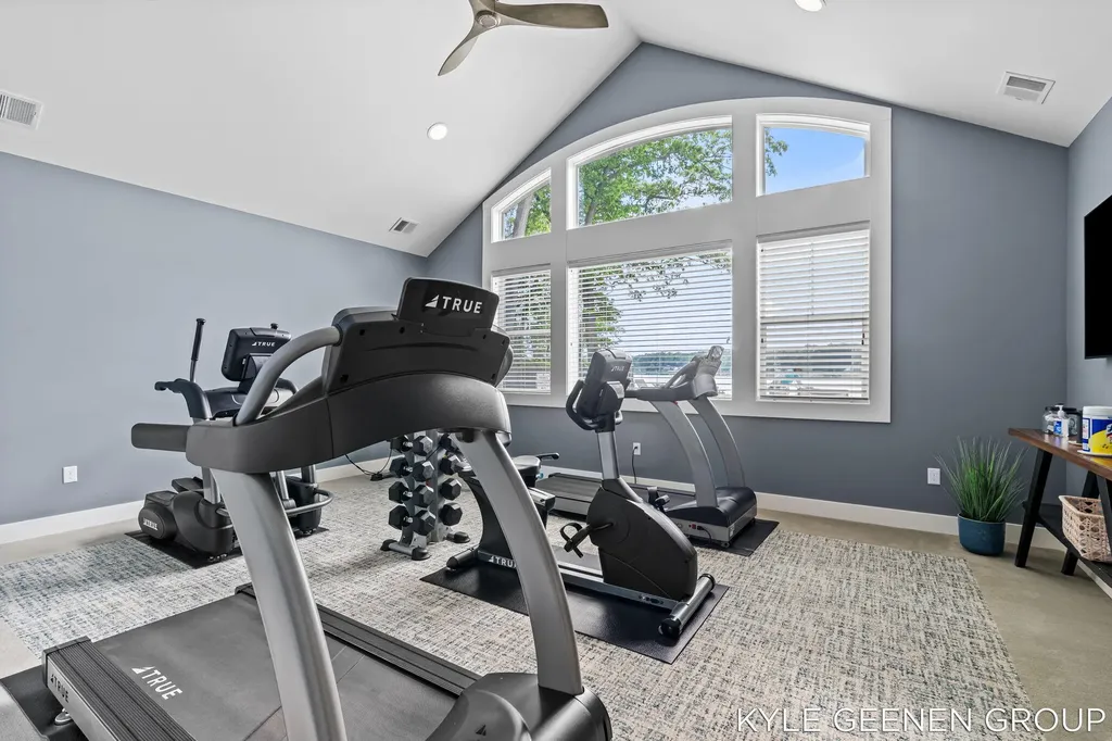 694 Bayshore Drive Park Township MI 49424