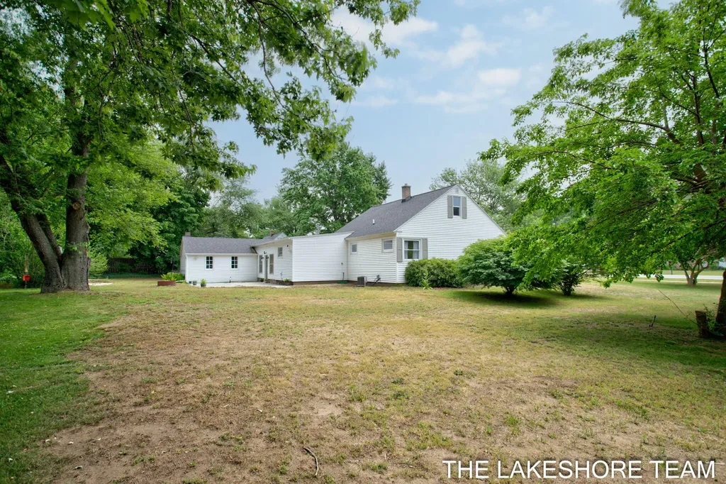 14581 Riley Street Park Township MI 49424