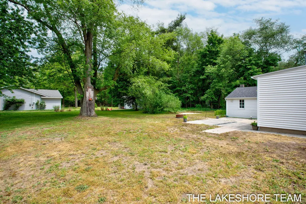 14581 Riley Street Park Township MI 49424