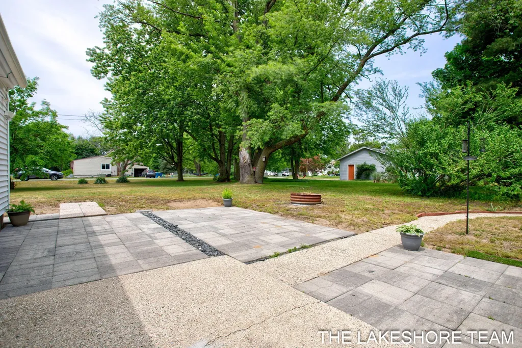 14581 Riley Street Park Township MI 49424