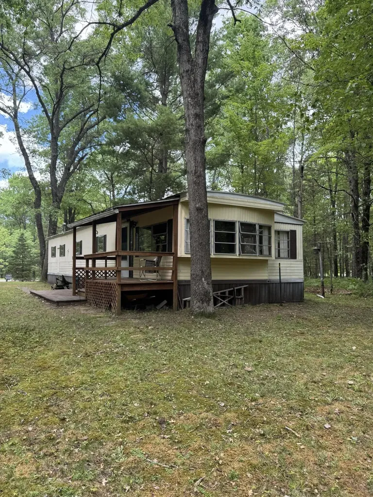 2848 W Pierce Drive Merrill Township MI 49312