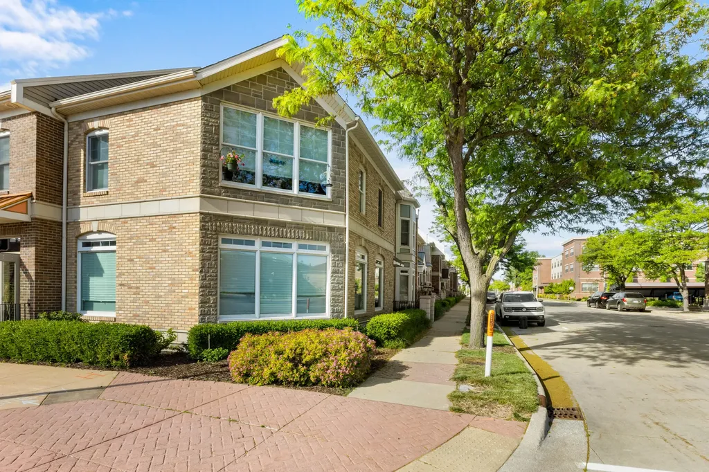 296 W Clay Avenue Muskegon City MI 49440