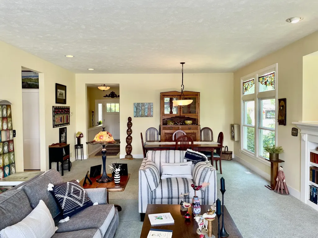 6852 Westshire Drive Norton Shores City MI 49444