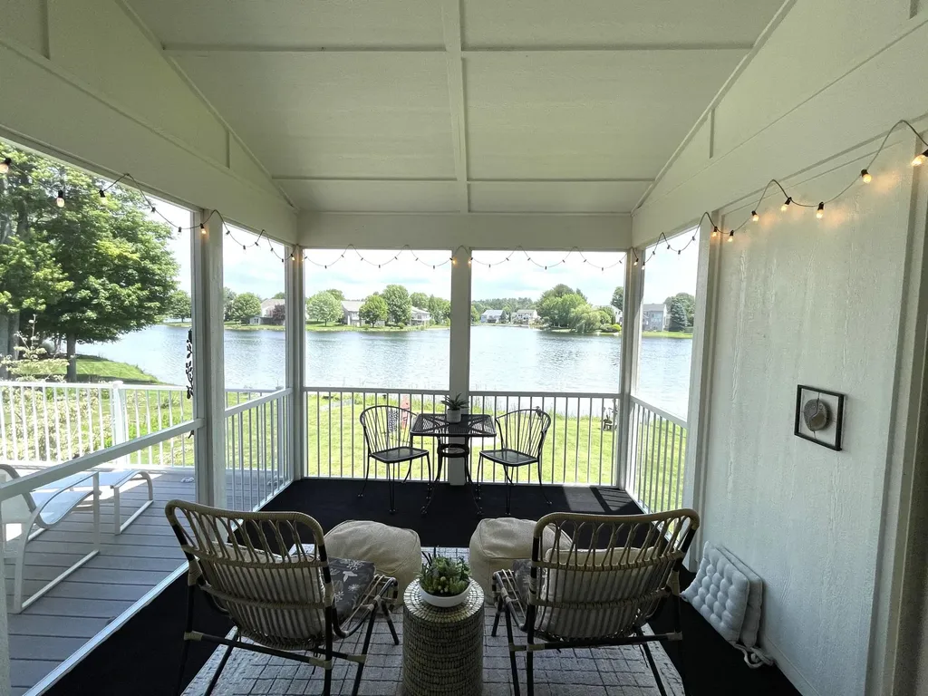 6852 Westshire Drive Norton Shores City MI 49444