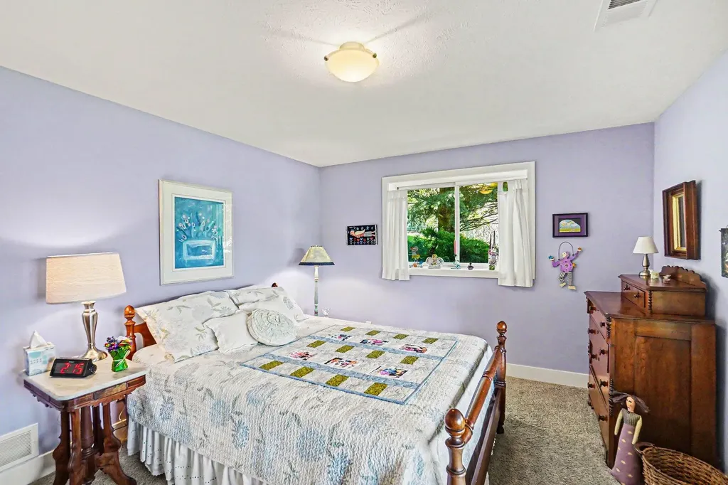 6852 Westshire Drive Norton Shores City MI 49444