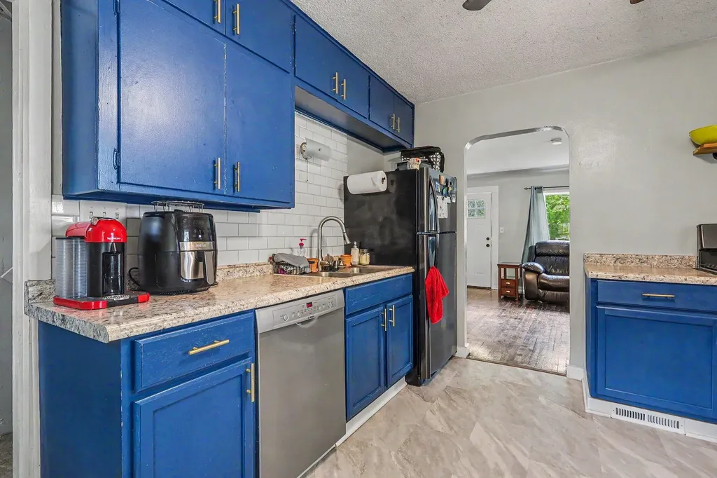 641 Churchill Drive Norton Shores City MI 49441