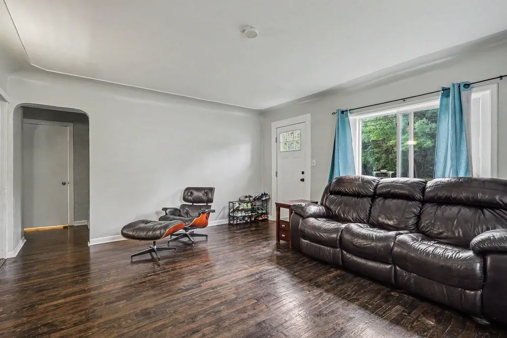 641 Churchill Drive Norton Shores City MI 49441