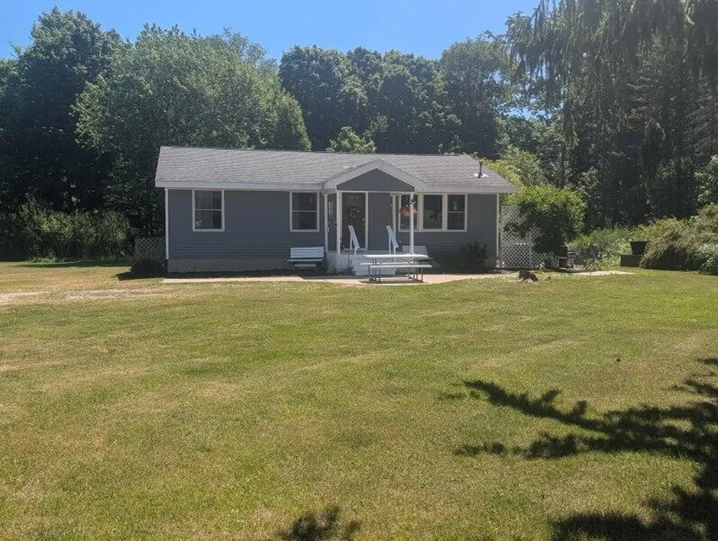 10766 Old Highway 99 White River Township MI 49437