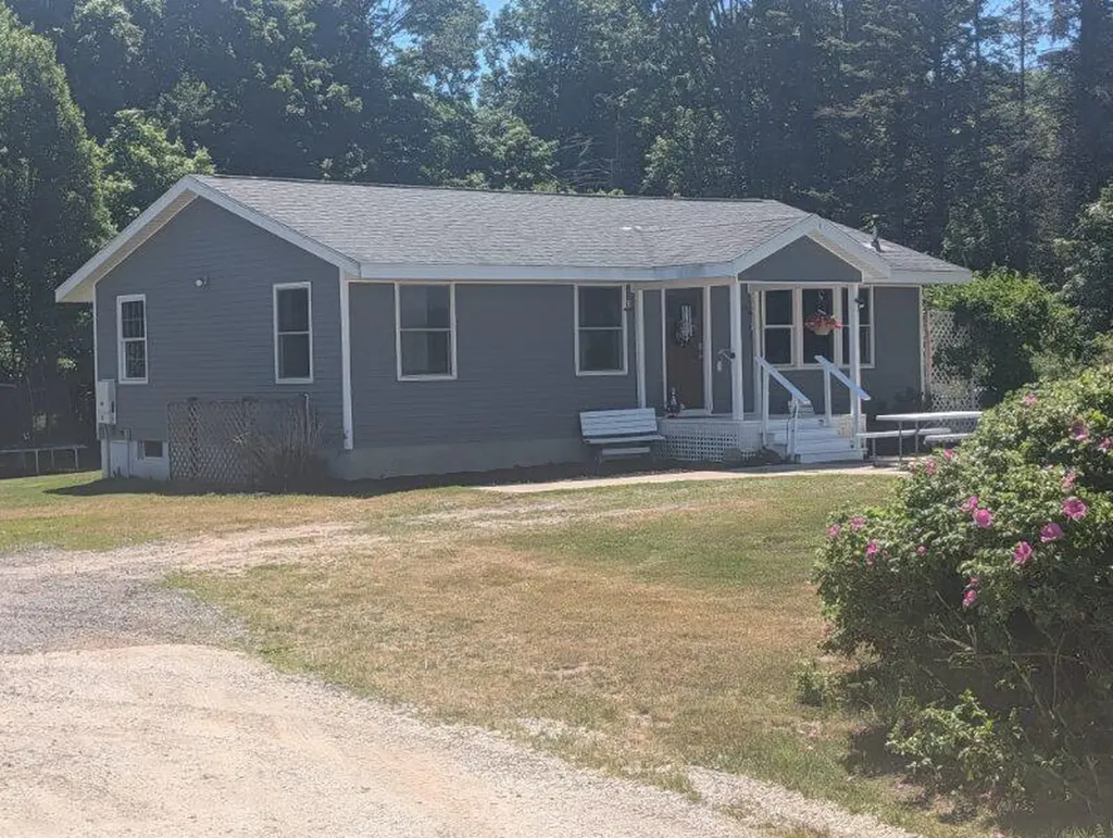 10766 Old Highway 99 White River Township MI 49437