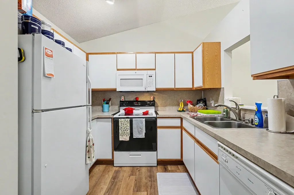 1842 Ruddiman Drive North Muskegon City MI 49445