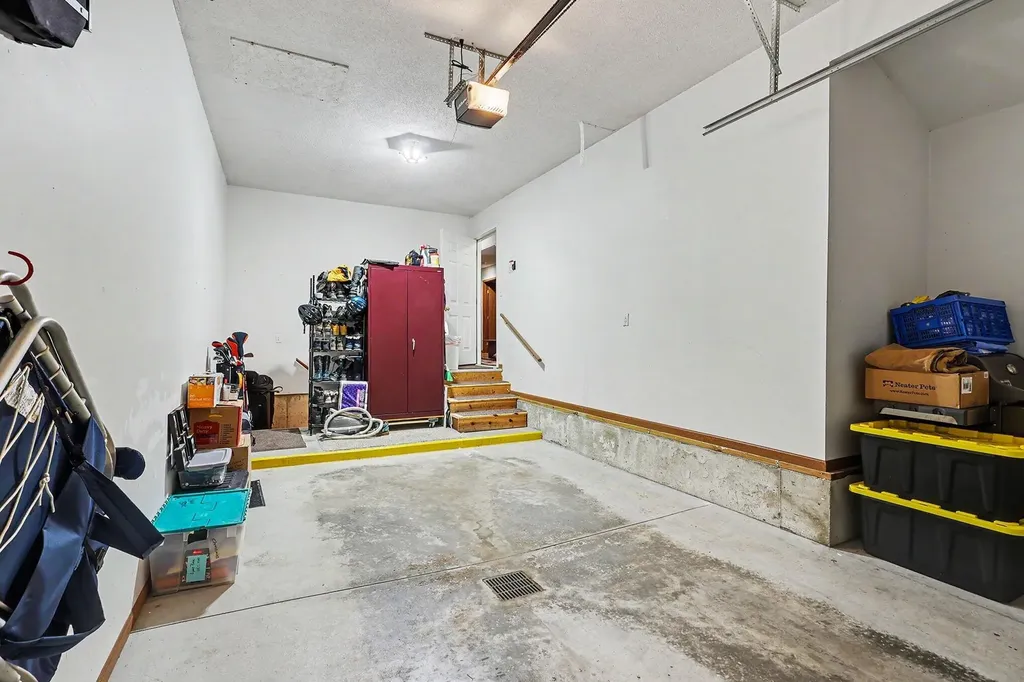 1842 Ruddiman Drive North Muskegon City MI 49445