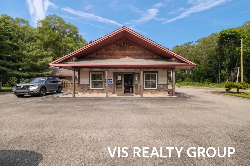 4441 Grand Haven Road Norton Shores City MI 49441