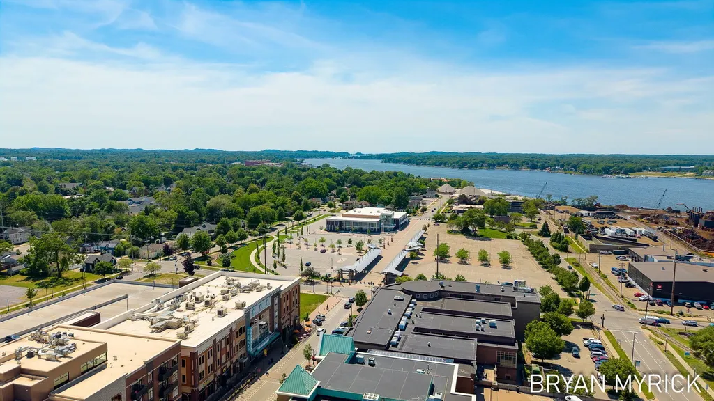 159 S River Avenue Holland City MI 49423