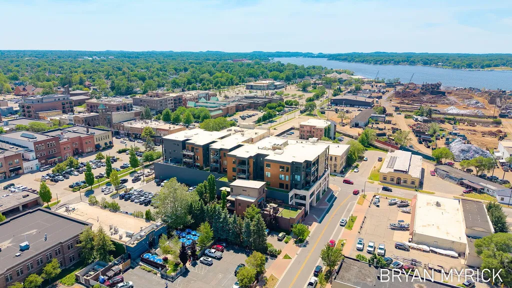 159 S River Avenue Holland City MI 49423