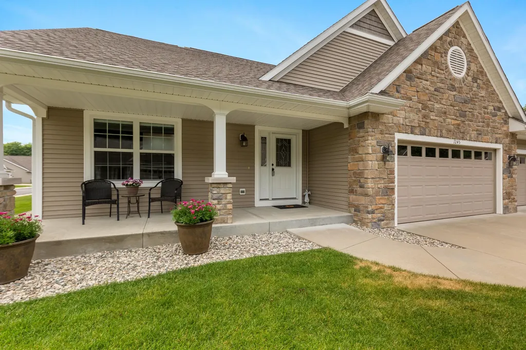 1245 Gulf Breeze Court Portage City MI 49002