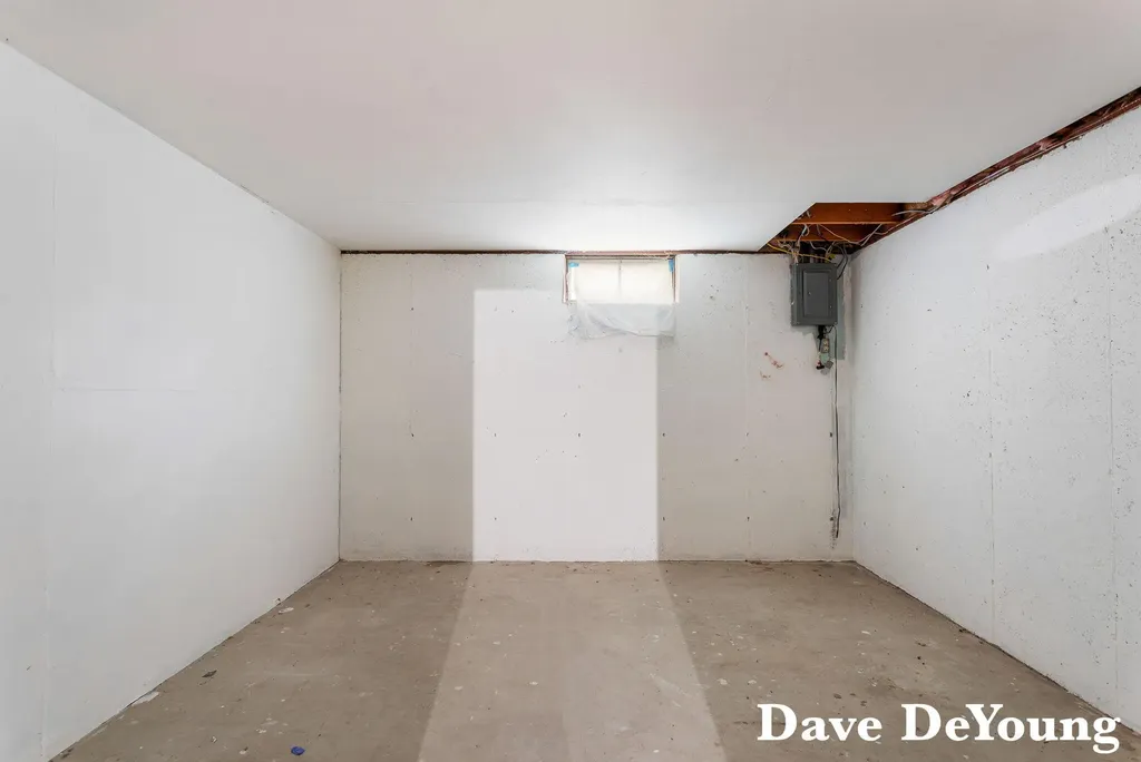 801 N 144th Avenue Holland Charter Township MI 49424