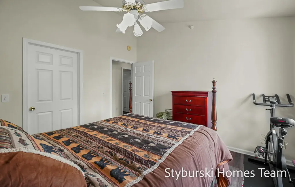 5877 Crosswinds Drive Norton Shores City MI 49444
