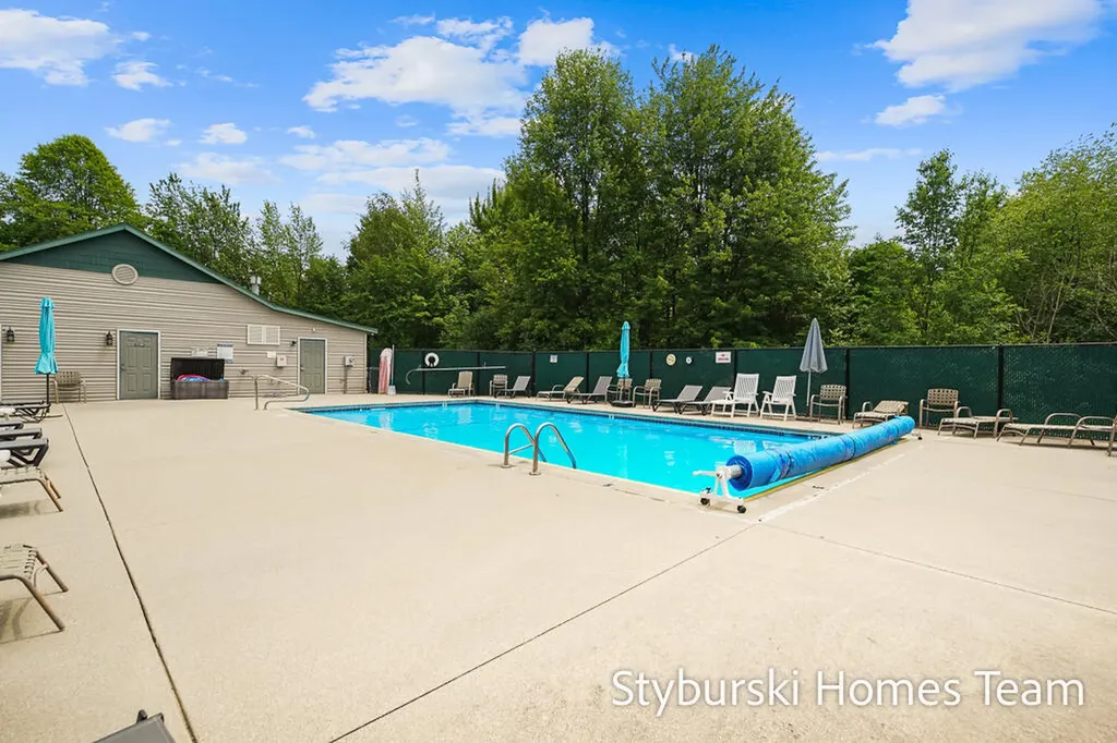 5877 Crosswinds Drive Norton Shores City MI 49444