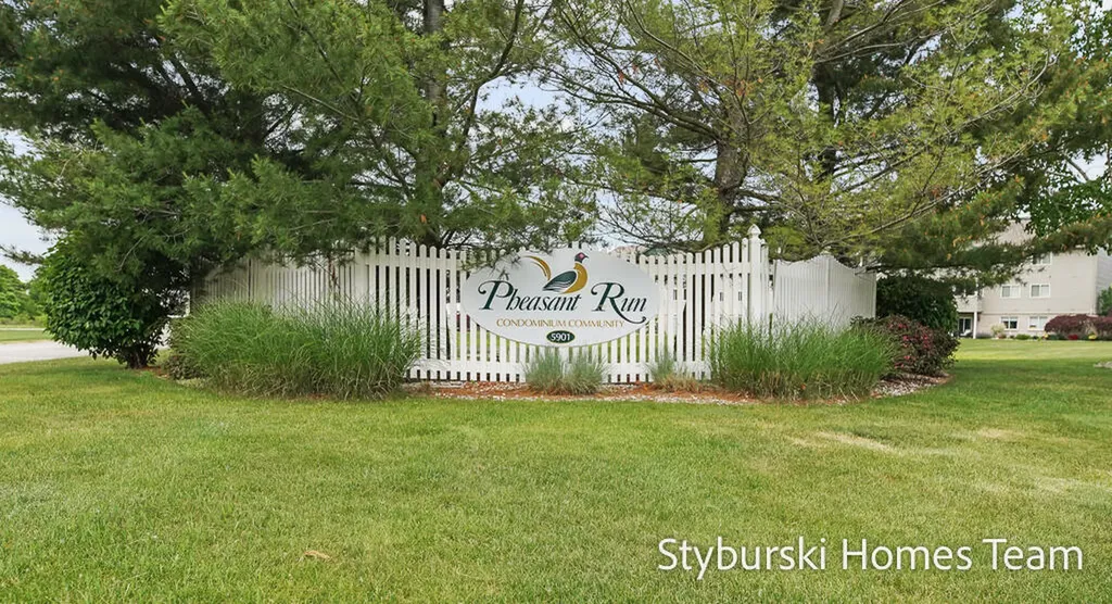 5877 Crosswinds Drive Norton Shores City MI 49444
