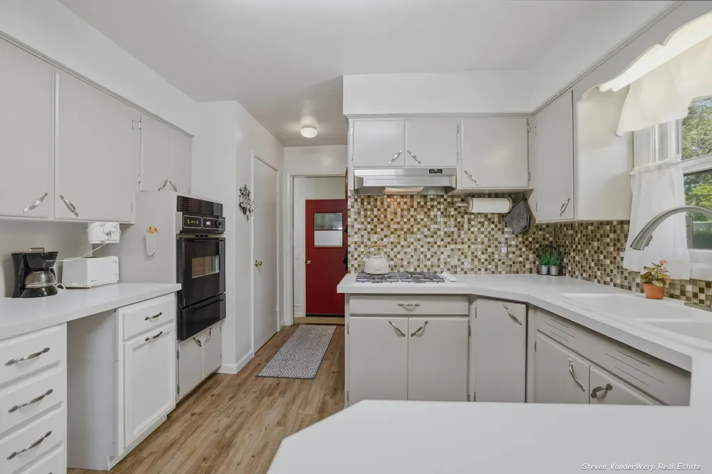 1935 Nielwood Drive Dalton Township MI 49445