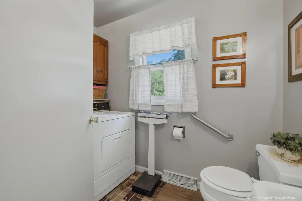 1935 Nielwood Drive Dalton Township MI 49445