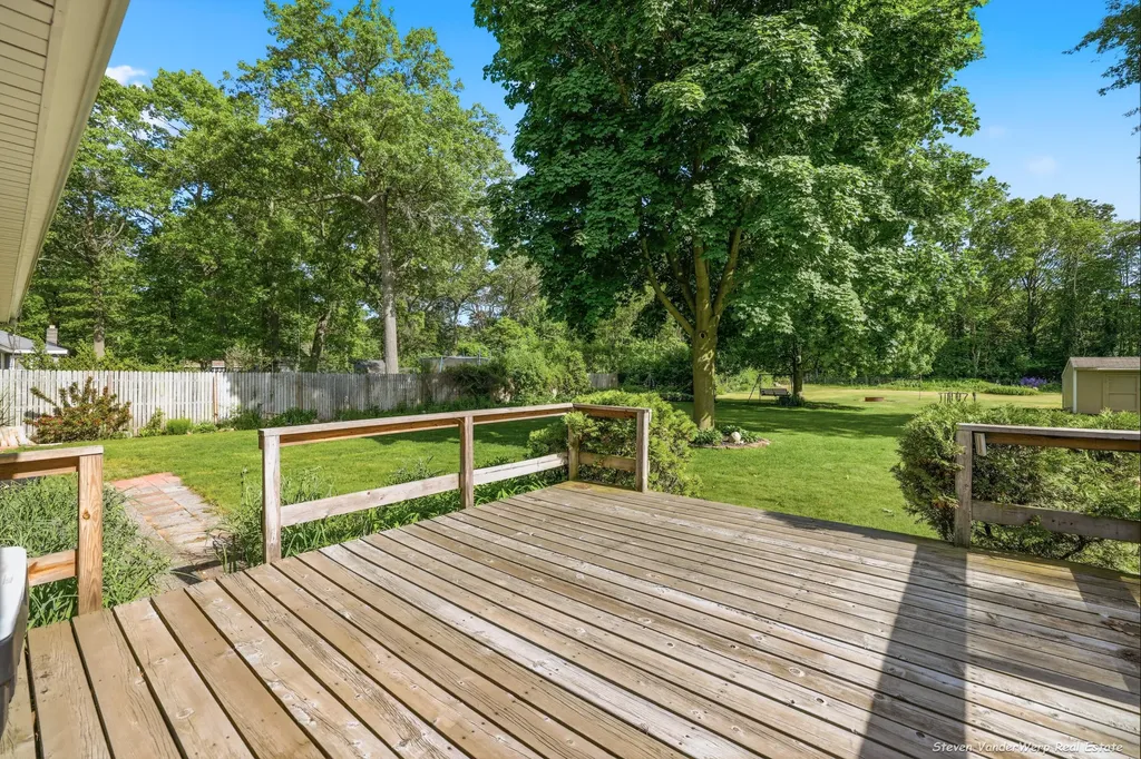 1935 Nielwood Drive Dalton Township MI 49445