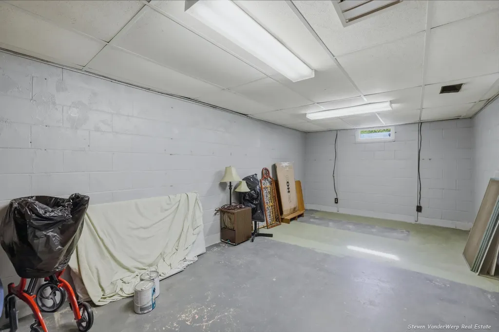 1935 Nielwood Drive Dalton Township MI 49445