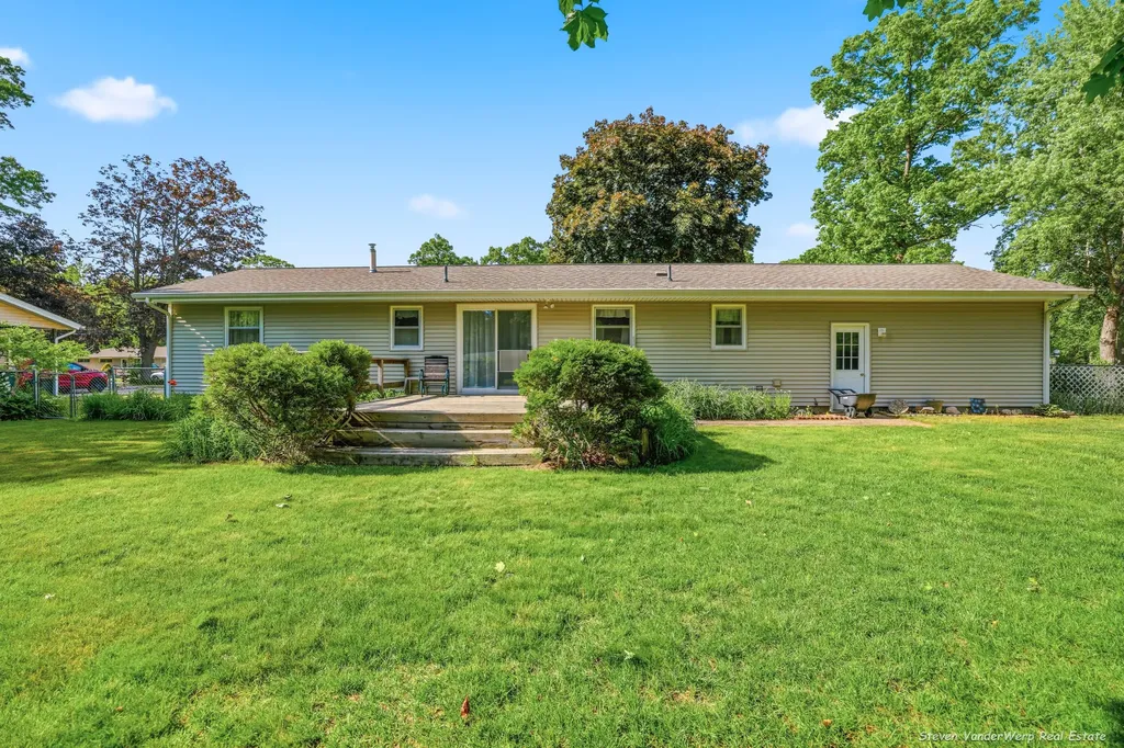 1935 Nielwood Drive Dalton Township MI 49445