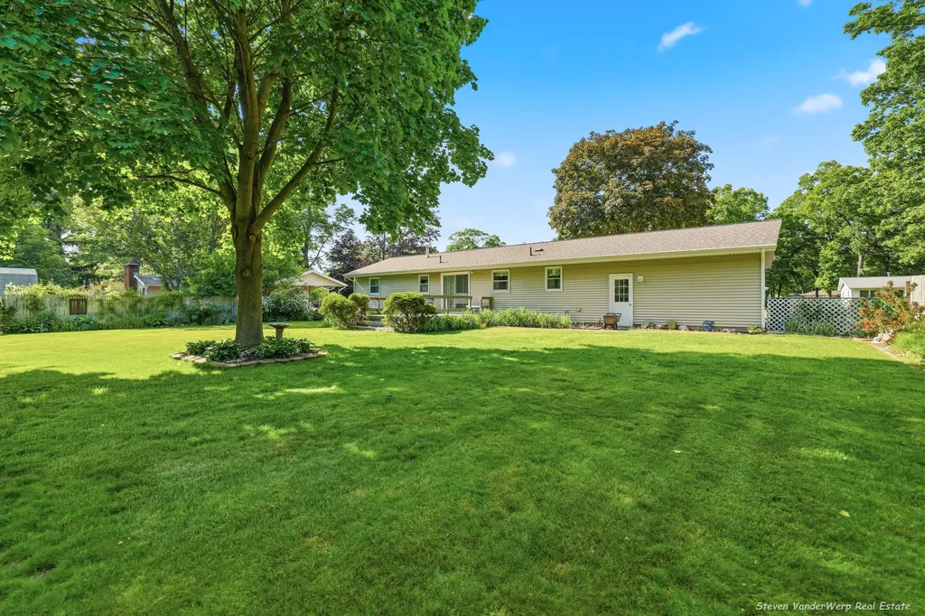 1935 Nielwood Drive Dalton Township MI 49445