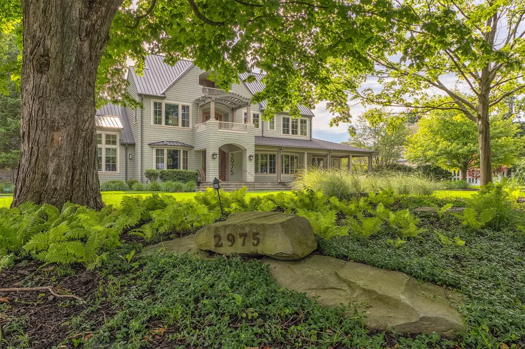 2975 Lakeshore Drive Saugatuck Township MI 49408