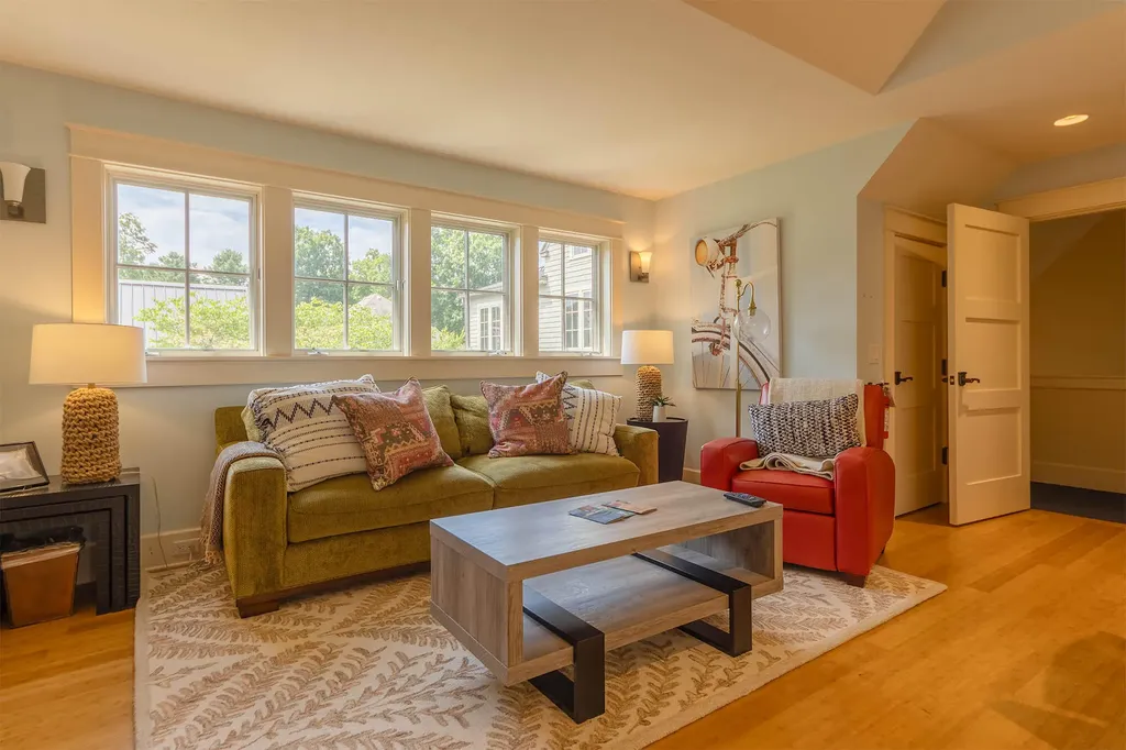 2975 Lakeshore Drive Saugatuck Township MI 49408