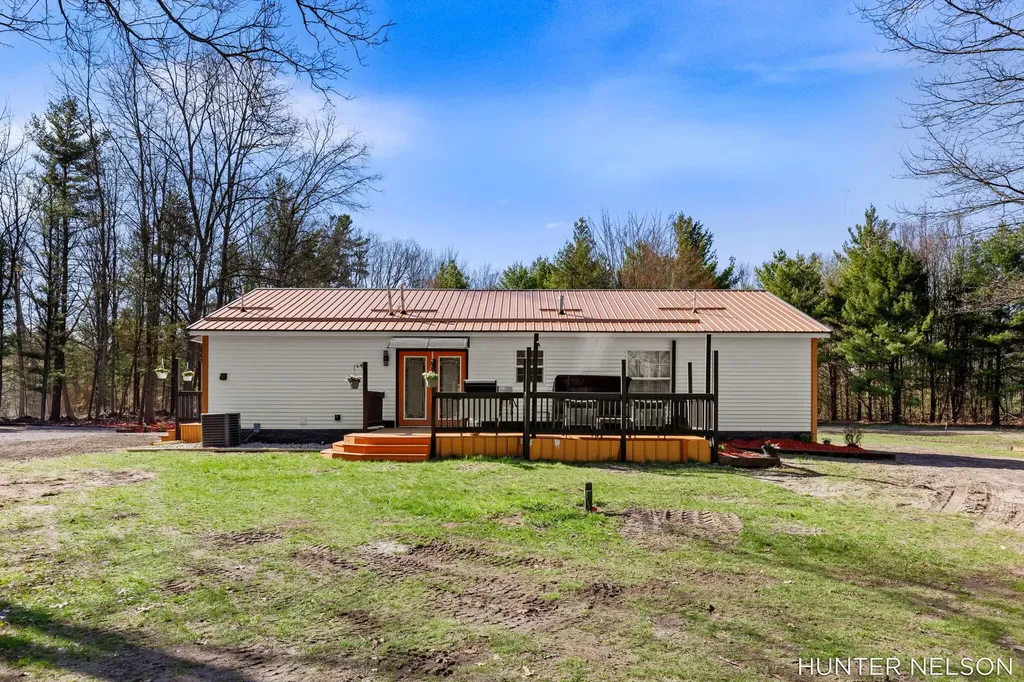3088 Central Road Dalton Township MI 49445