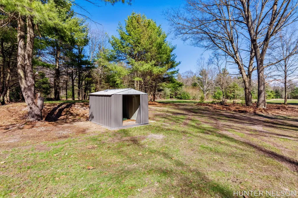 3088 Central Road Dalton Township MI 49445