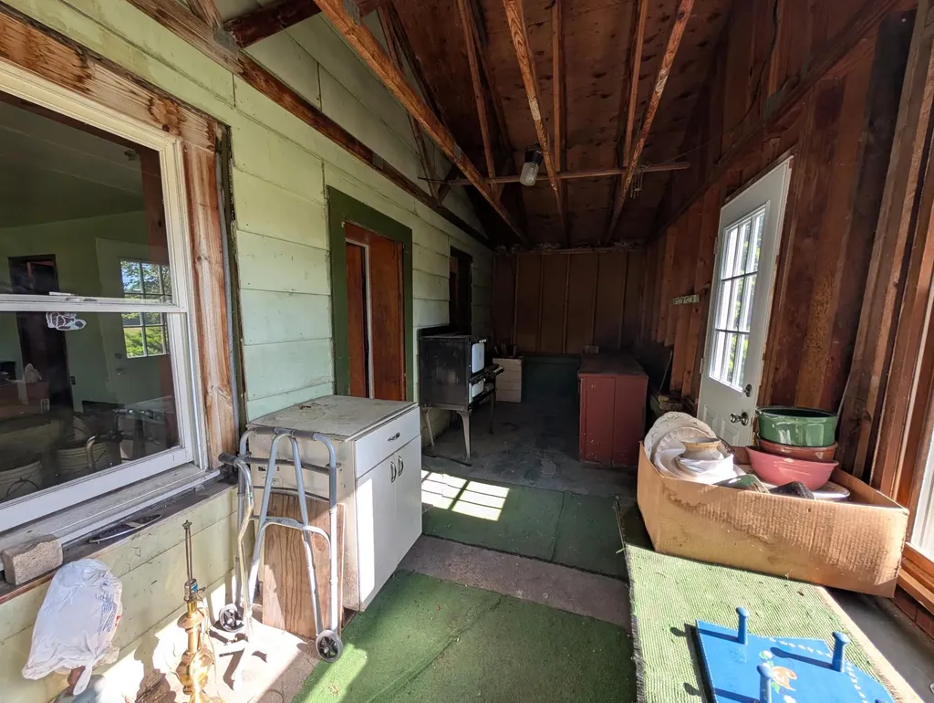 3909 Cloverville Road Sullivan Township MI 49415