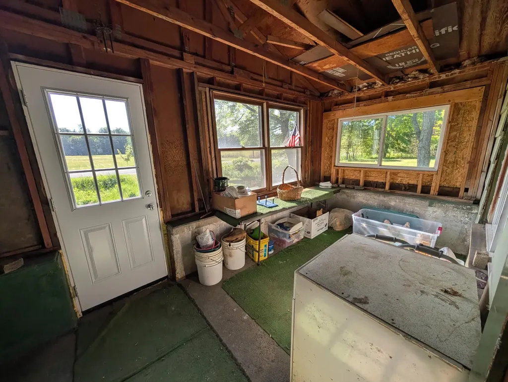 3909 Cloverville Road Sullivan Township MI 49415