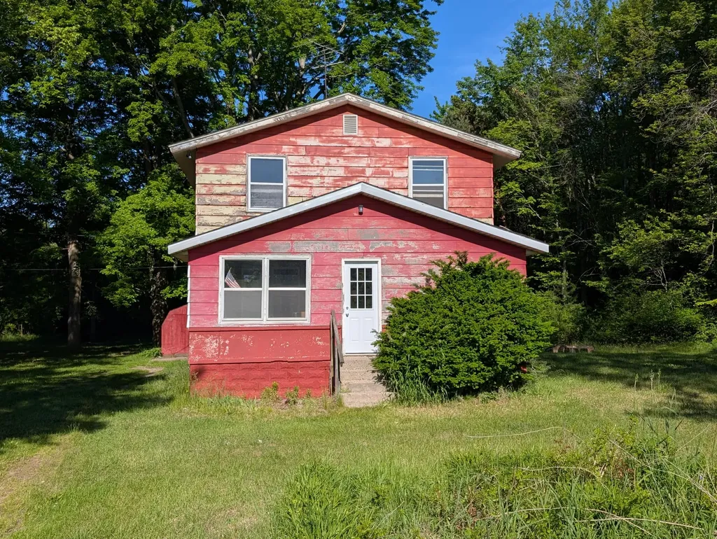 3909 Cloverville Road Sullivan Township MI 49415