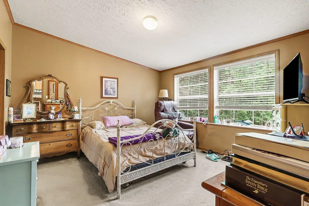 12399 Katherine Court Robinson Township MI 49417