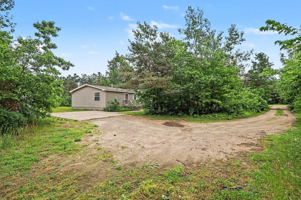 12399 Katherine Court Robinson Township MI 49417