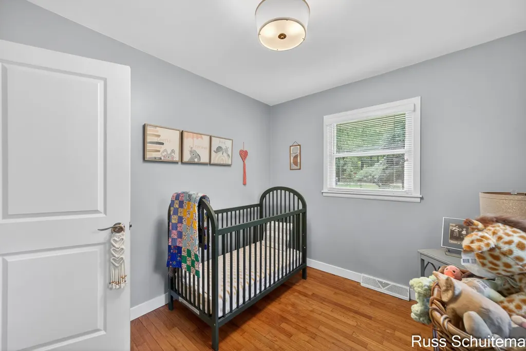 18270 N Fruitport Road Spring Lake Township MI 49456
