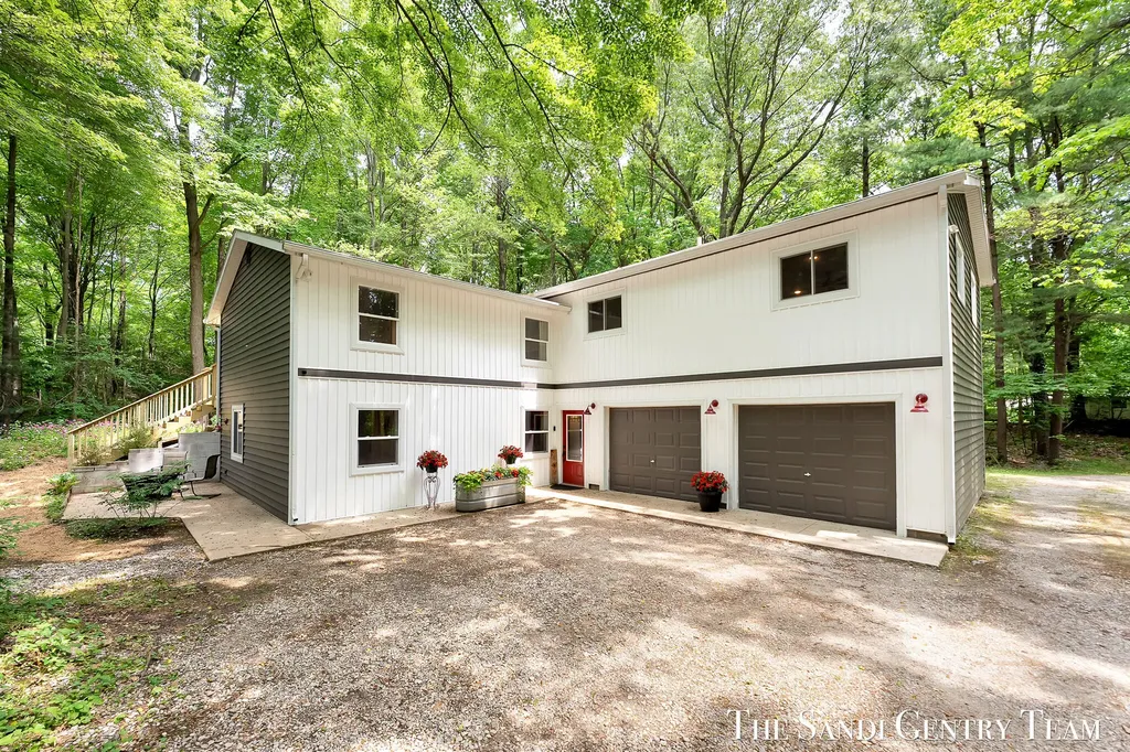 16393 Taft Street Spring Lake Township MI 49456