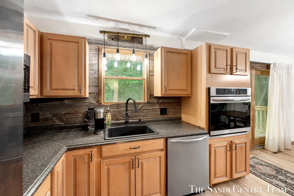 16393 Taft Street Spring Lake Township MI 49456