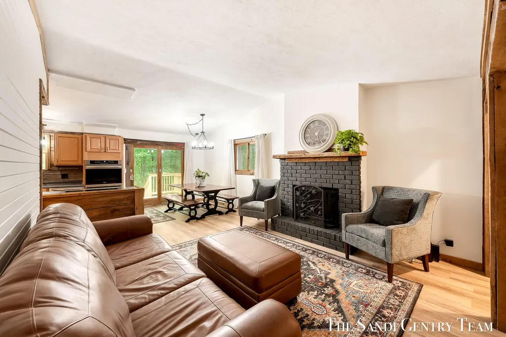 16393 Taft Street Spring Lake Township MI 49456