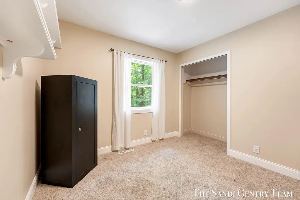 16393 Taft Street Spring Lake Township MI 49456