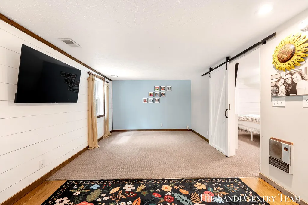 16393 Taft Street Spring Lake Township MI 49456