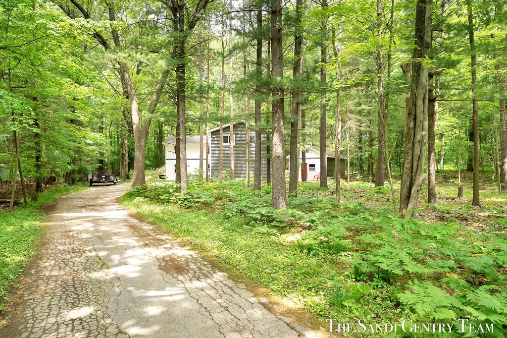 16393 Taft Street Spring Lake Township MI 49456